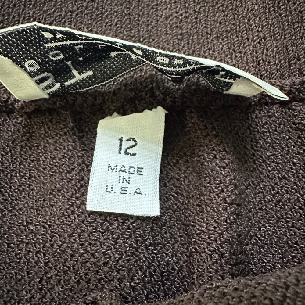 St. John Collection Brown Knit Suit Set Sz 14/12 Gold Buttons Mended Flaws Vtg - Picture 9 of 16